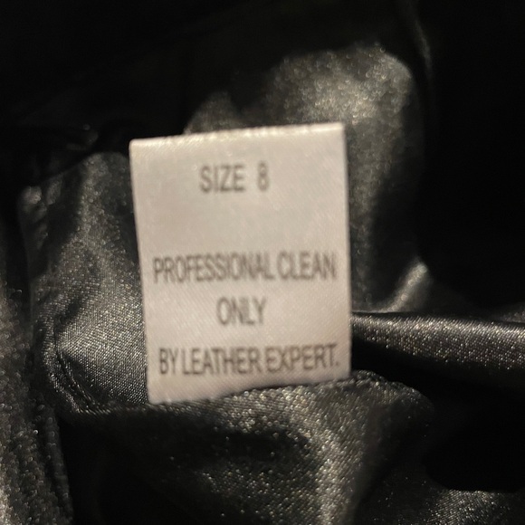 COPY - Twelfth Street by Cynthia Vincent lambskin black real leather shorts 8 s… - Picture 9 of 11